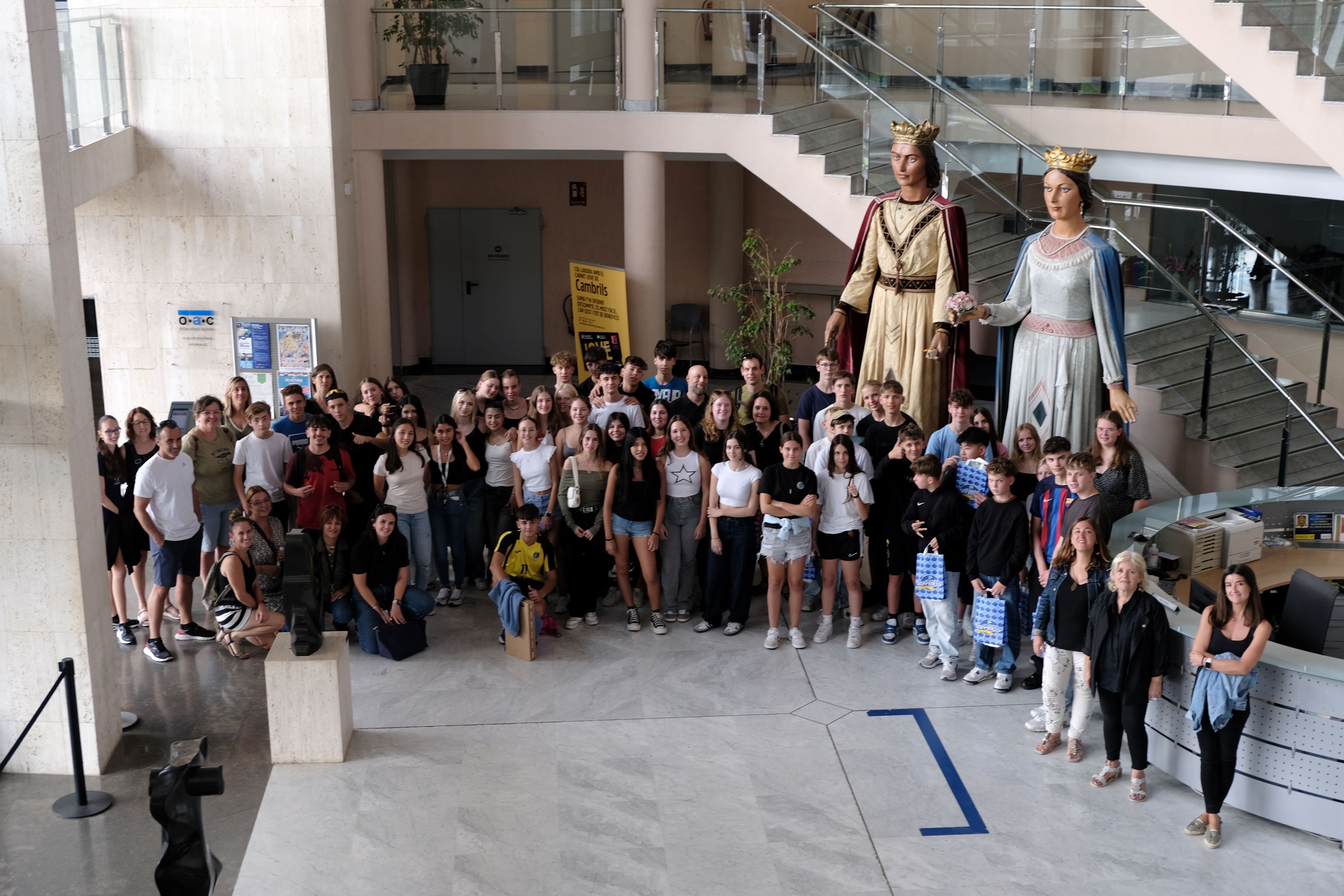 El Ayuntamiento de Cambrils da la bienvenida al alumnado del programa Erasmus del Instituto Cambrils