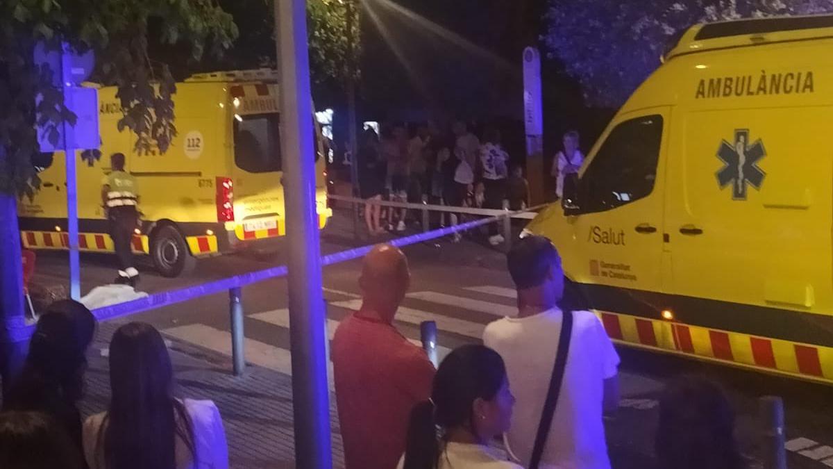 Ambulàncies del SEM en l'atropellament d'un menor a la festa major d'Avià | FOTO: TV Berguedà