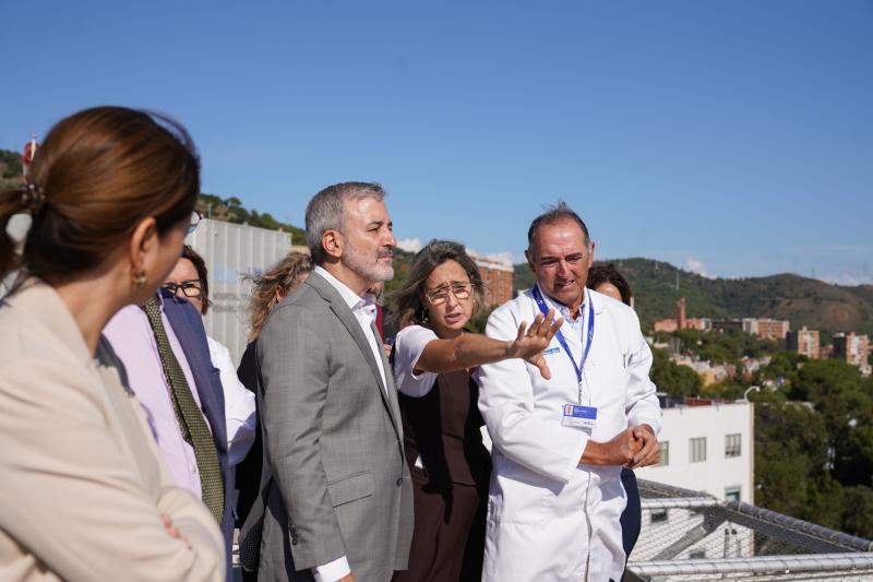 collboni visita valle de hebrón azotea