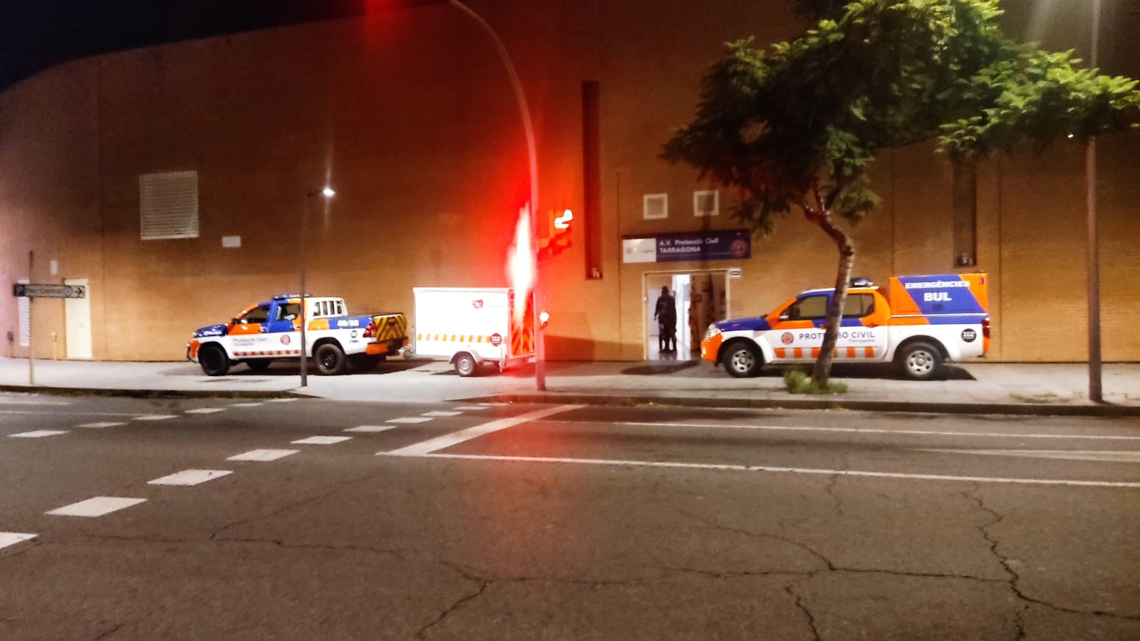 Tarragona envia voluntaris de Protecció Civil a València