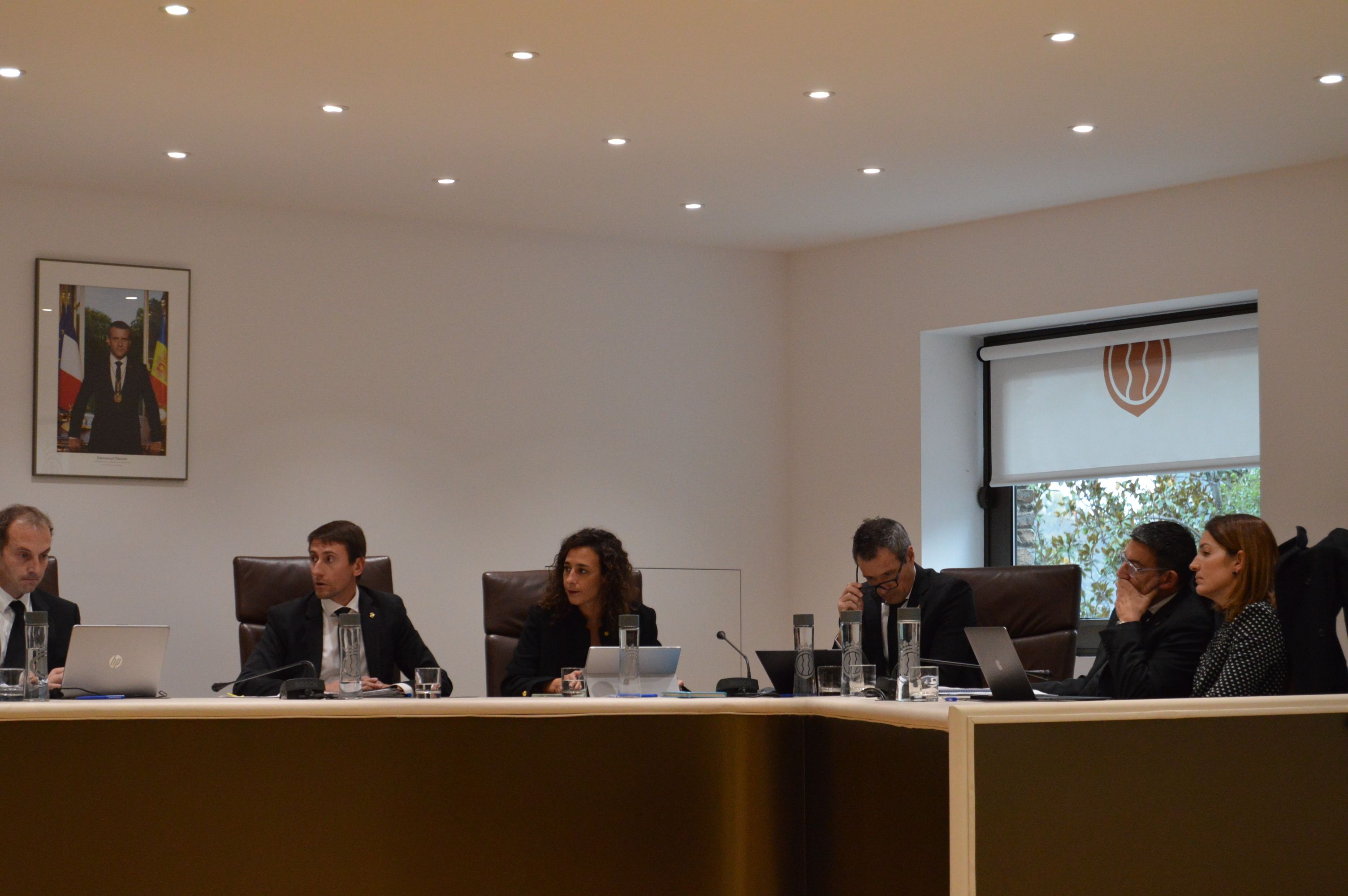 Al centre de la imatge, la consellera de Social d'Andorra la Vella, Maria Nazzaro