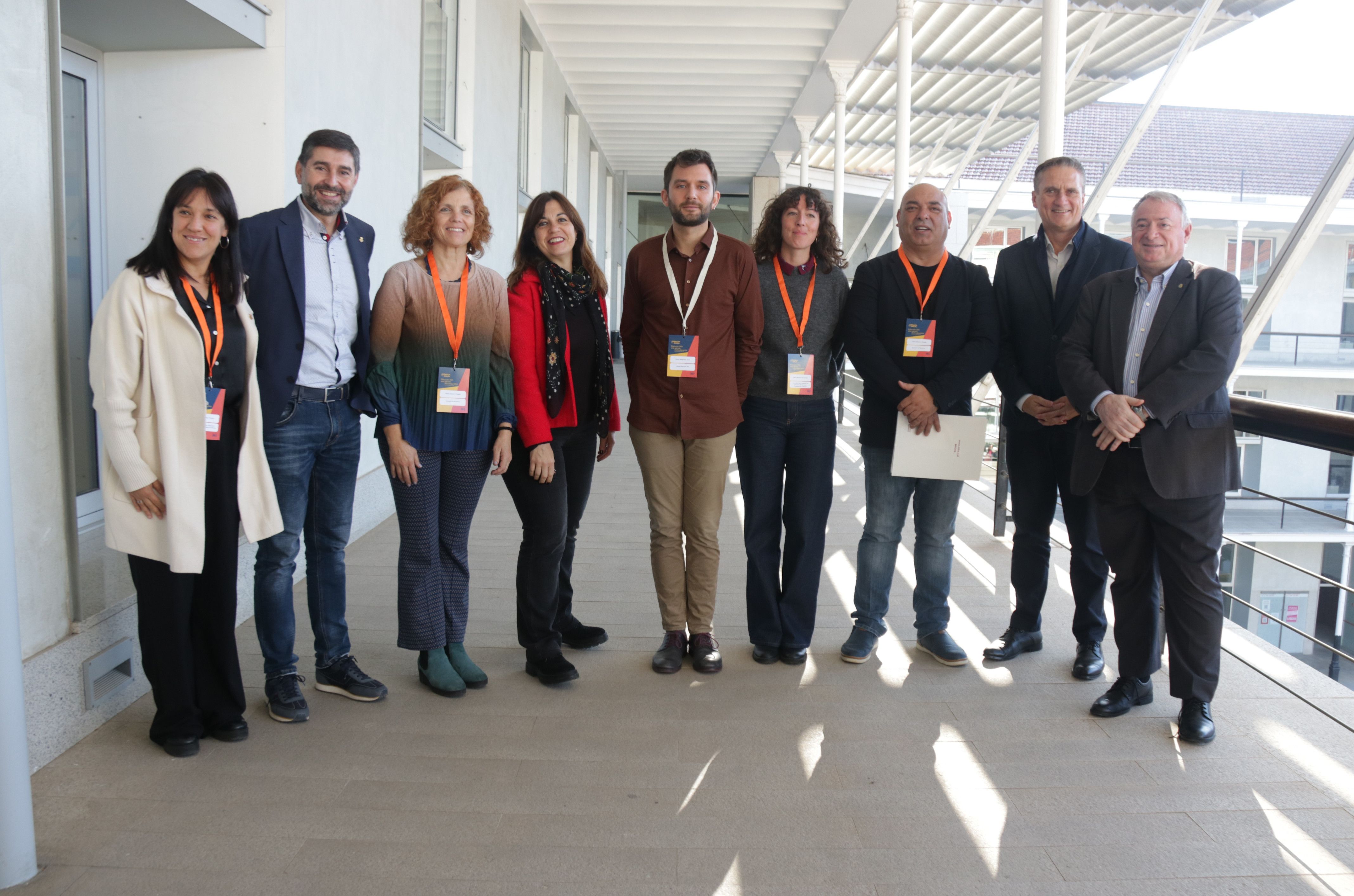 Els representants de la Taula de món local d'Educació 360 després de la trobada