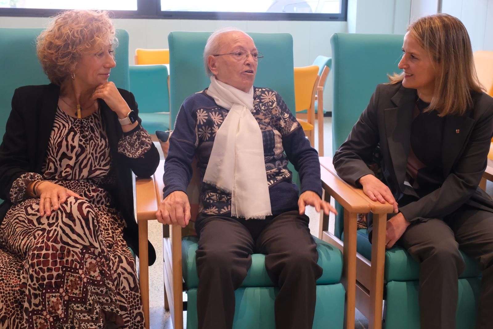 105 Visita centre de dia Cirerers 1