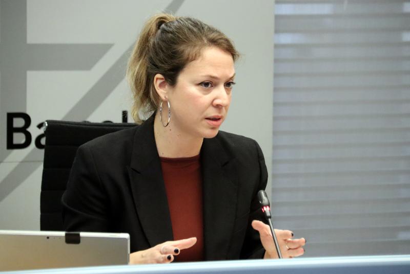 Laia Bonet, presidenta de la comisión no permanente de estudio sobre la vivienda en Barcelona