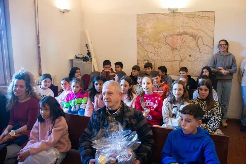 Puigcerdà otorga los premios del Concurso de Poesía de Navidad y el Concurso de Dibujo del Cartel de Reyes 6