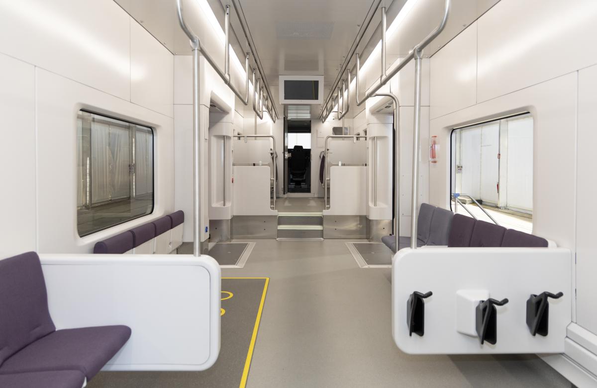 Interior dels nous trens de Rodalies