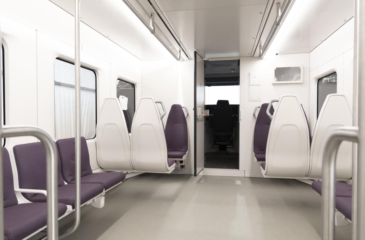 Interior dels nous trens de Rodalies 3