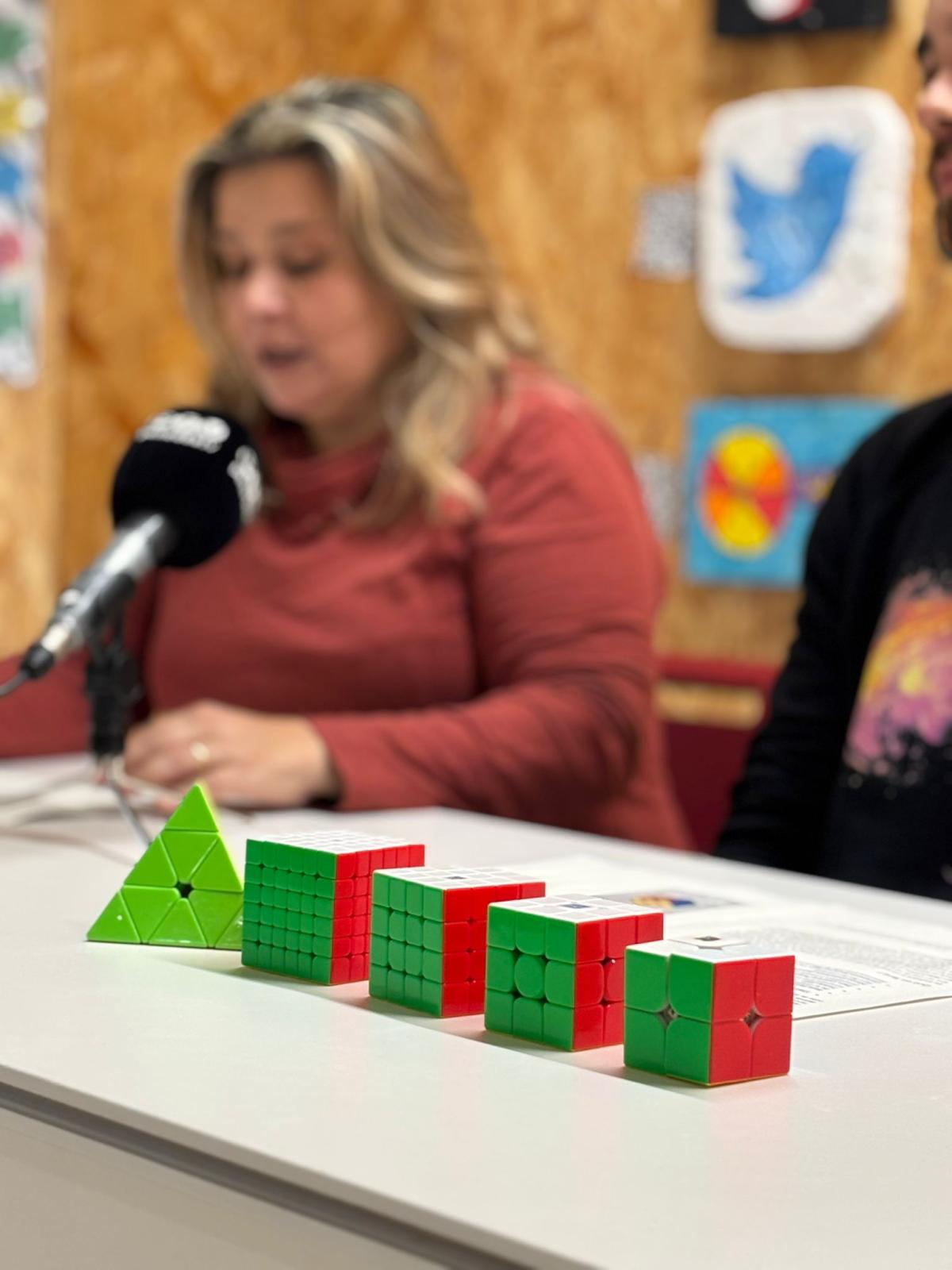 Presentació de l’Open 2025 d’speedcubing de Vilafranca del Penedès