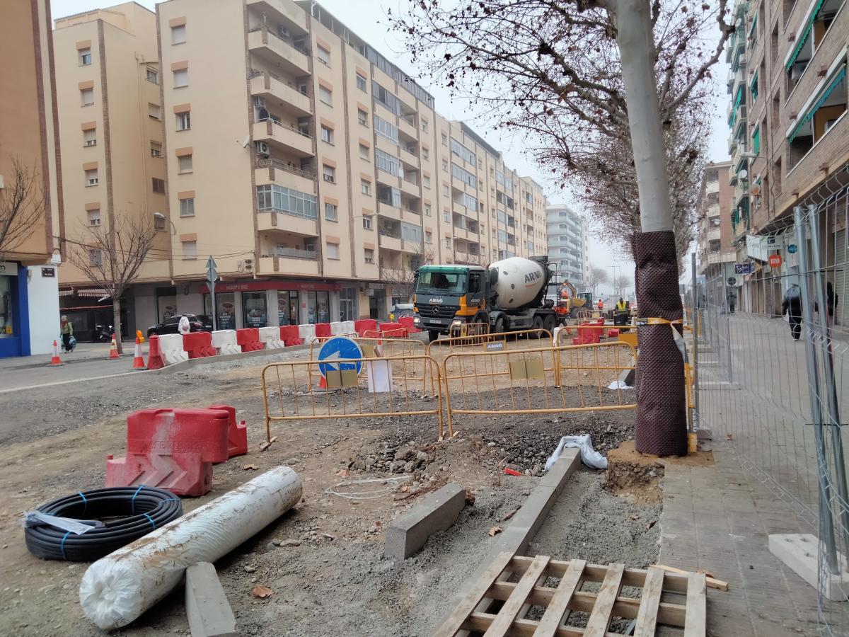 Larrosa obres carrer Riu Ebre