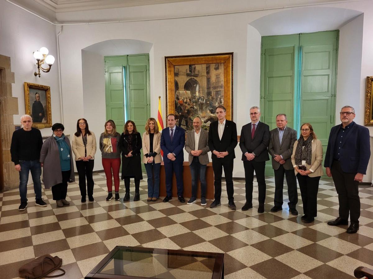 El conseller de Justícia, Ramon Espadaler, a l'Ajuntament de Manresa amb l'alcalde Marc Aloy
