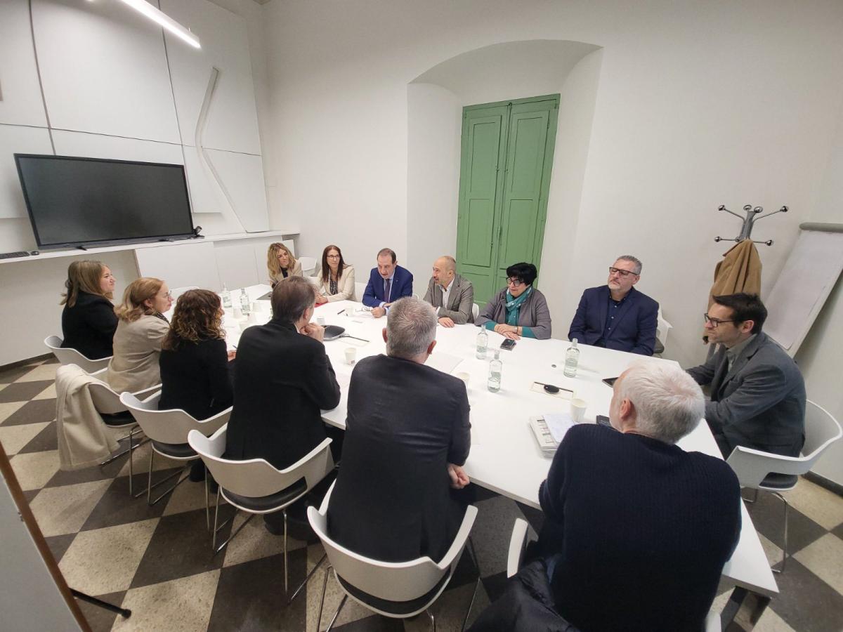 El conseller de Justícia, Ramon Espadaler, a l'Ajuntament de Manresa amb l'alcalde Marc Aloy
