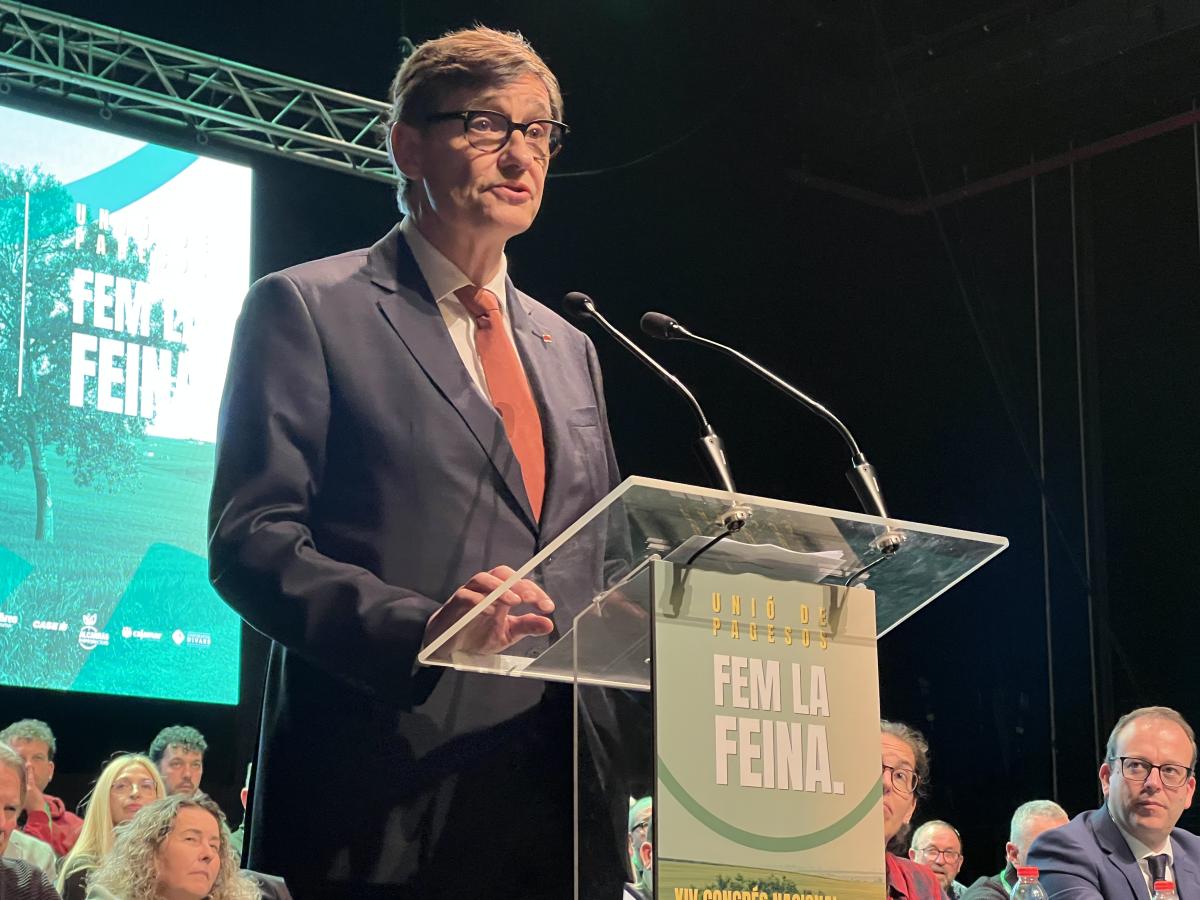 El president del Govern, Salvador Illa, intervenint a la cloenda del Congrés d’Unió de Pagesos