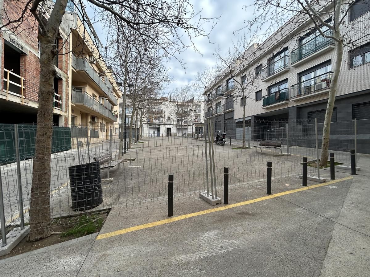 Tancament obres placeta Eixample