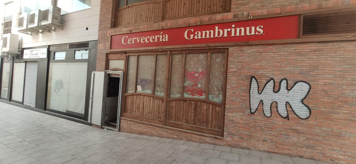 obres local Lleida pizzeria