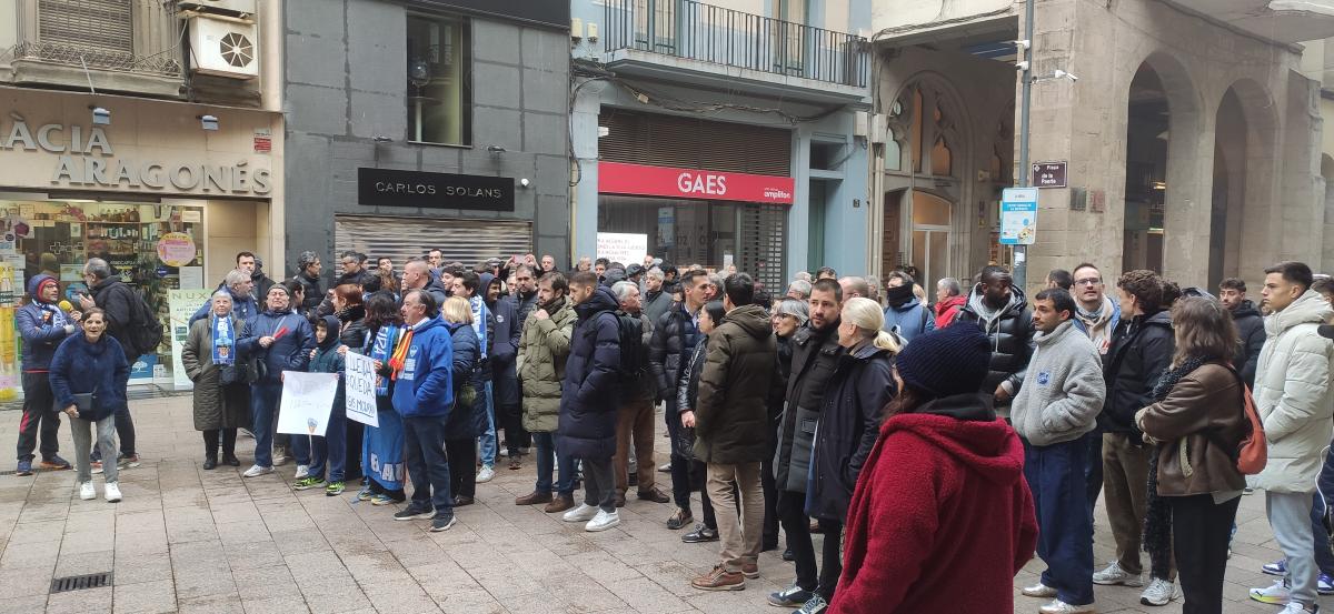 manifestació Lleida CF contra Fèlix Larrosa