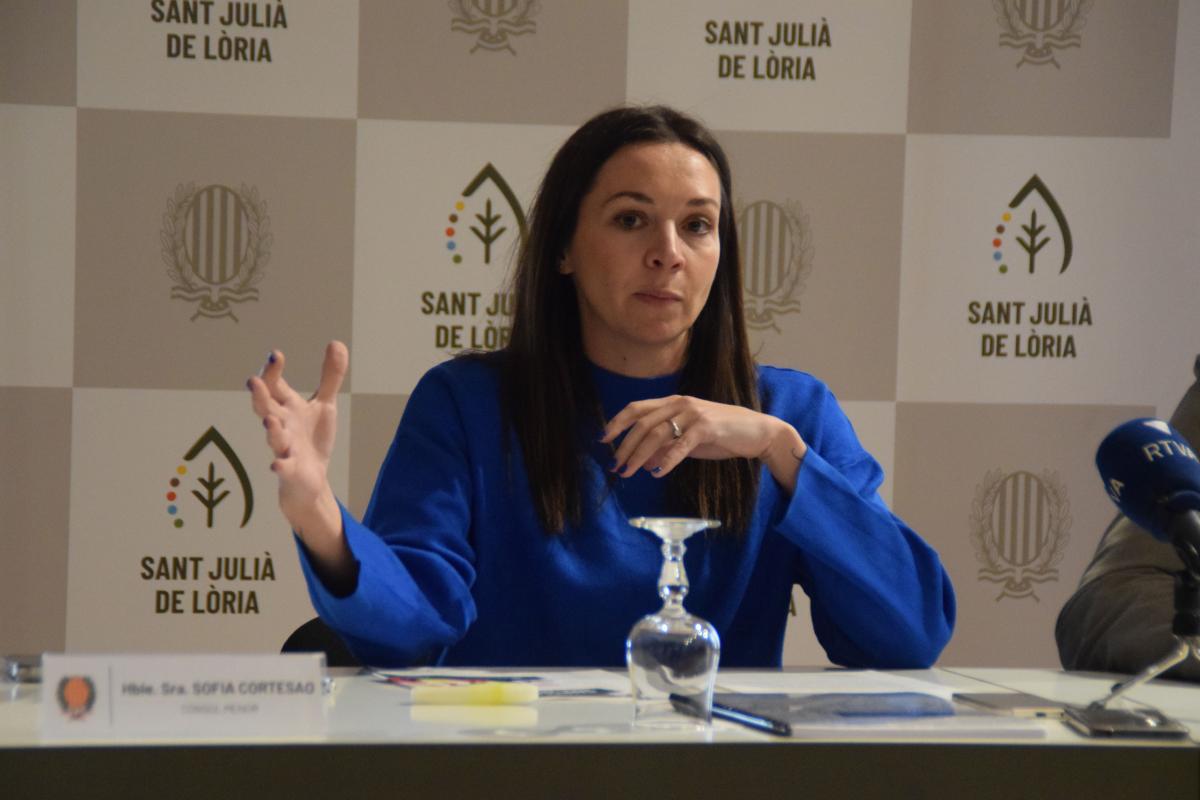 La cònsol menor del comú de Sant Julià de Lòria, Sofia Cortesao, en roda de premsa