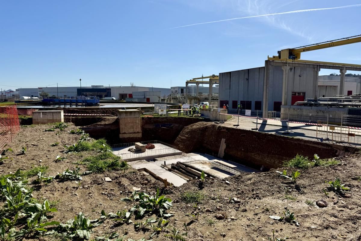 Espai on s'està construint la bomba per dur l'aigua de la depuradora de Sabadell al barri de Can Gambús