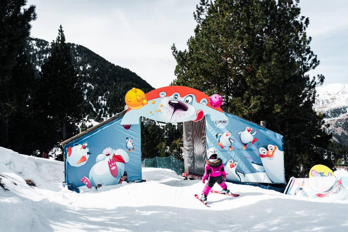 CARNAVAL A GRANDVALIRA 23.02.25 (2) (1)
