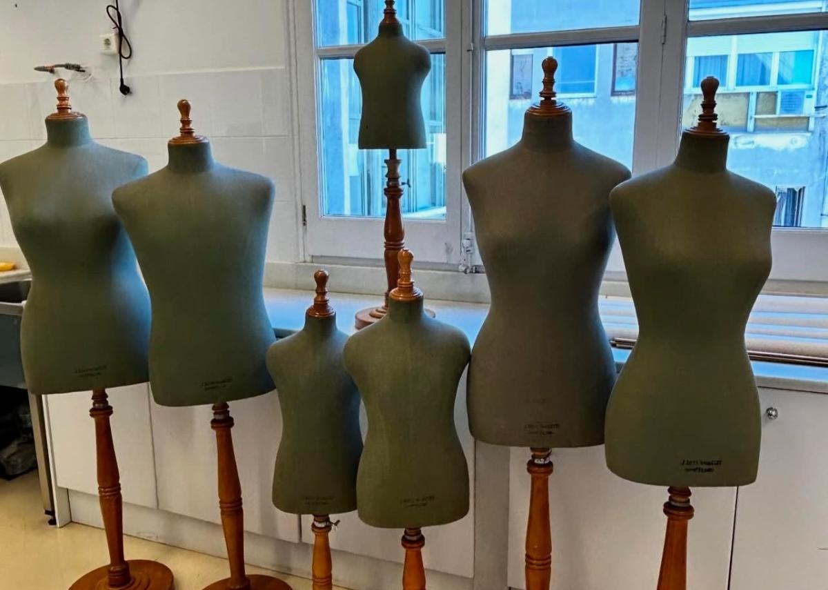 Maniquins amb un ventall ampli de talles a l'Escola de la Dona