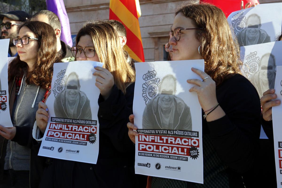 concentració policia infiltrat Lleida