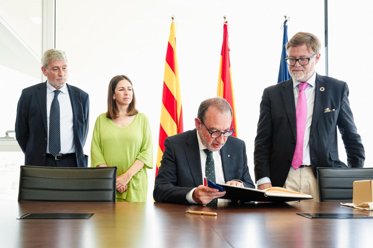 Visita_Conseller_Espadaler_al Port de Tarragona 1