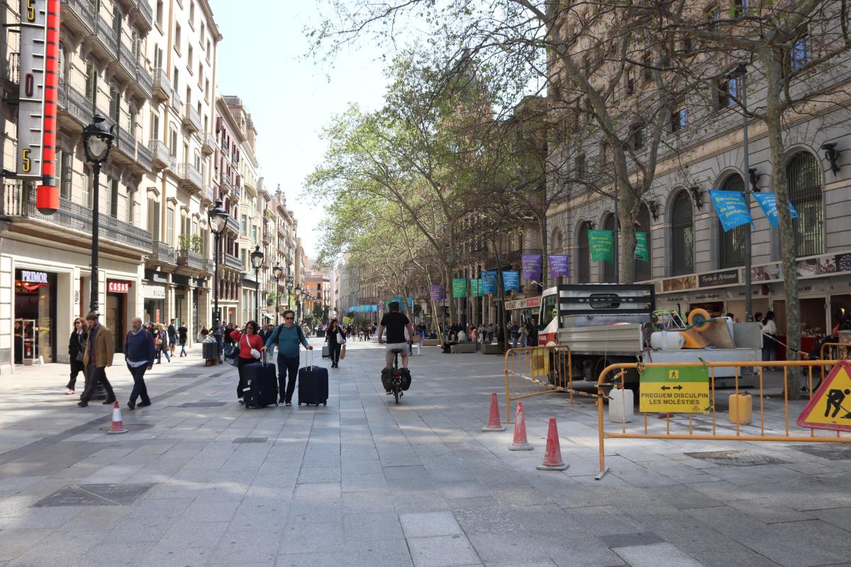L'avinguda del Portal de l'Àngel de Barcelona