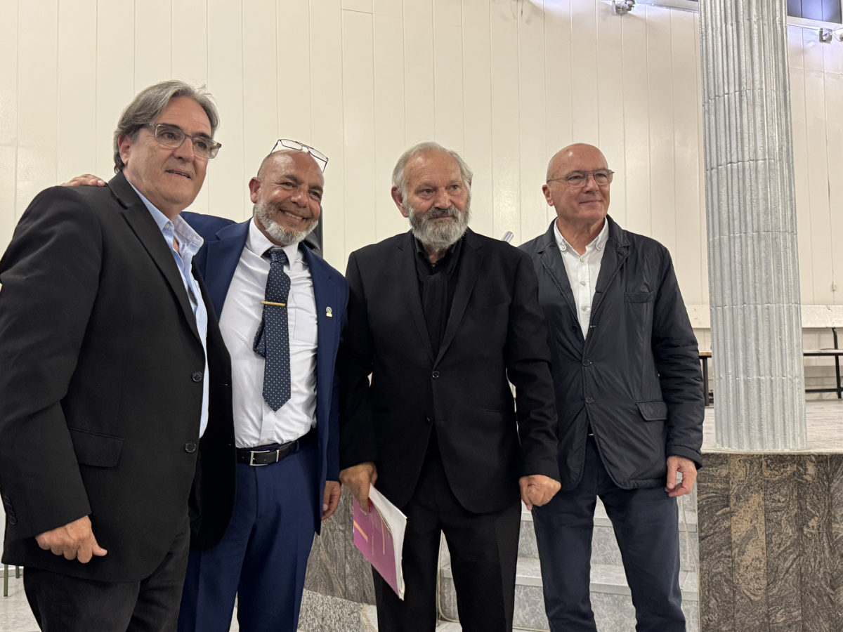 El conseller de Junts Tarragona, Pep Manresa, en la commemoració del Dia Internacional del Poble Gitano