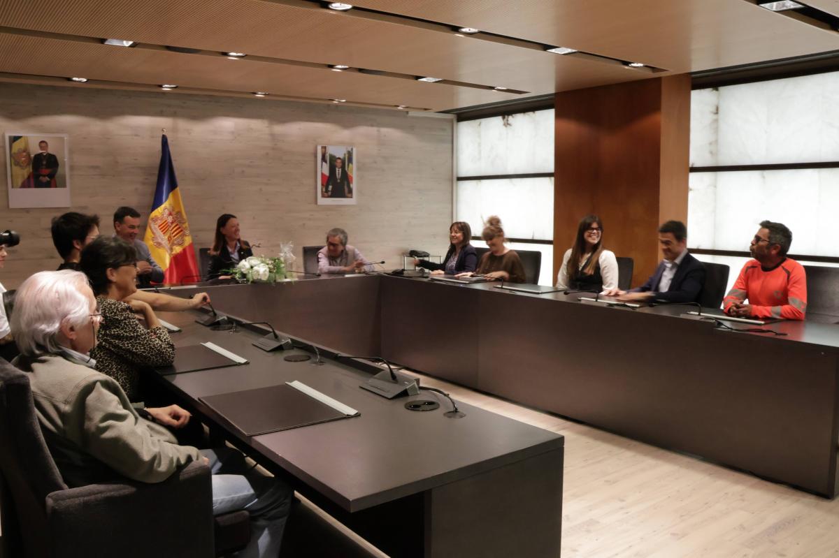 L'homenatge s'ha atorgat per la dedicació de Lourdes Pons a les activitats culturals de la parròquia (1)