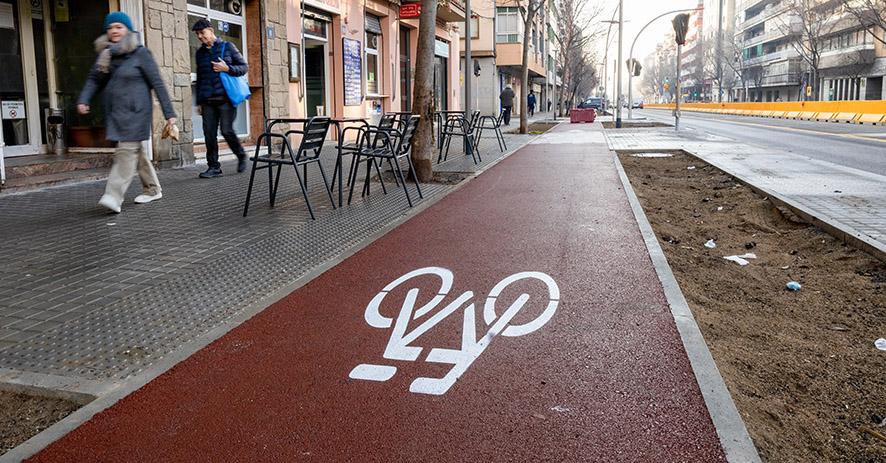 Nou carril bici a l'avinguda de Sant Esteve de Granollers