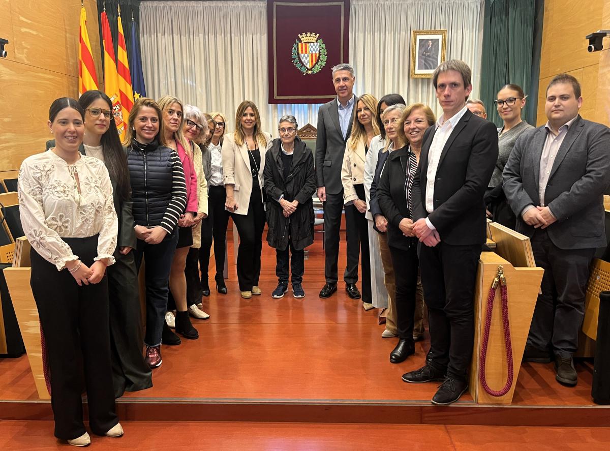 Visita consellera Salut foto conjunta saló de plens