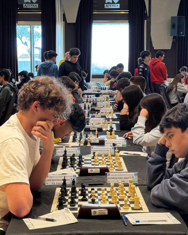 Turisme esportiu a Lloret de Mar escacs 2
