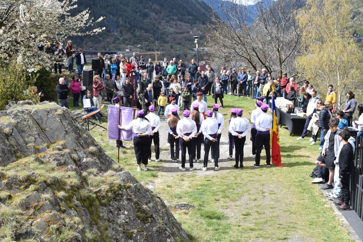 Un dels actes de la celebració de la Diada de Sant Romà de les Bons ha estat la cantada de caramelles