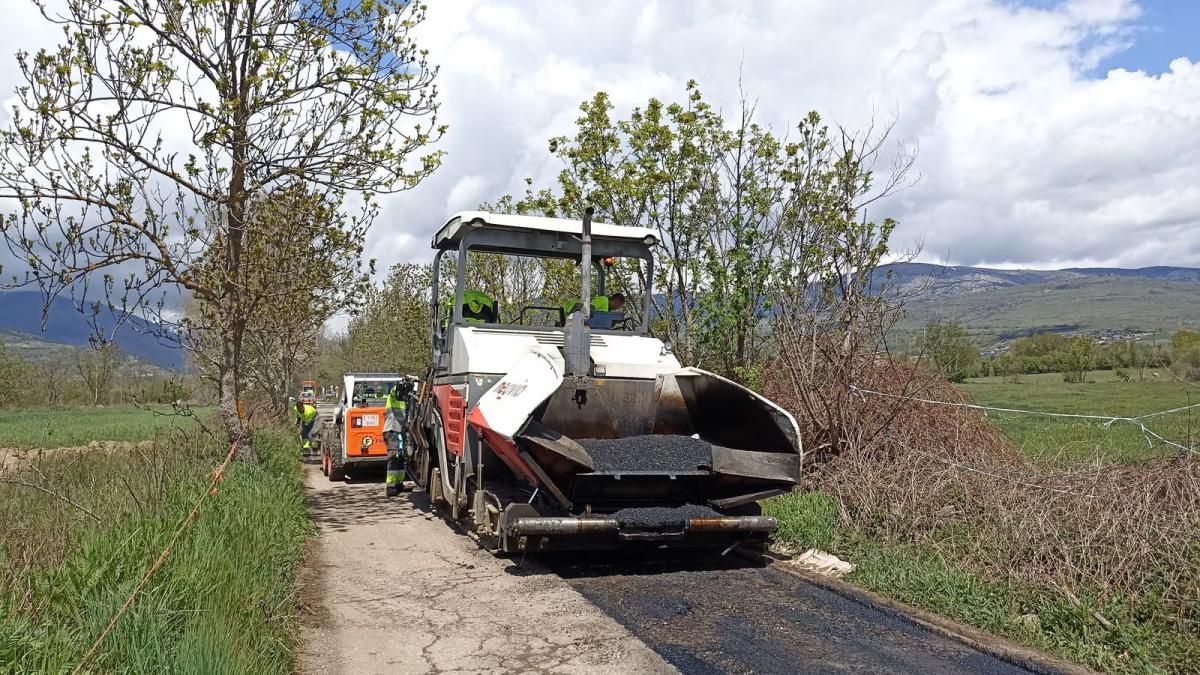 Obres als carrers i camins de Puigcerdà