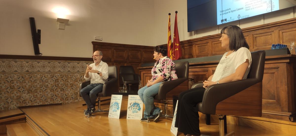 presentació actes Diada Llengua Signes Catalana Lleida
