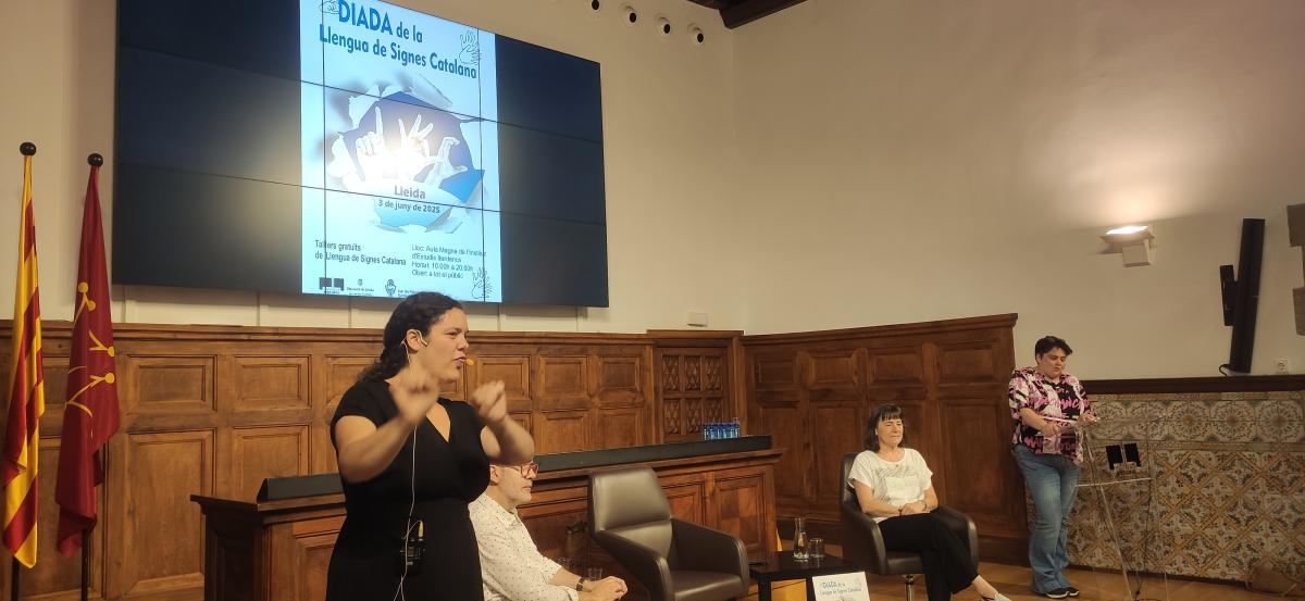presentació actes Diada Llengua Signes Catalana Lleida