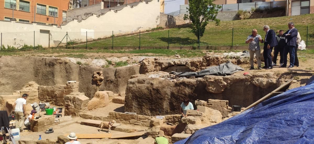 tasques barri jueu la Cuirassa Lleida