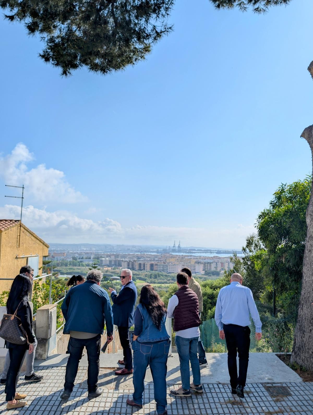 L’alcalde i regidors es reuneixen amb els veïns de la Urbanització Mirador de Salou