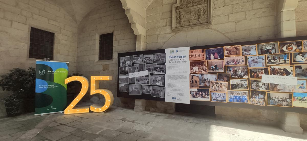 exposición IEI Escuelas Especiales Diputación