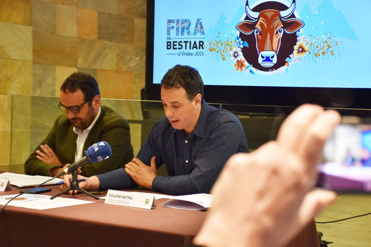 El cònsol menor d'Ordino, Eduard Betriu, i el conseller de Turisme, Esports i Dinamització, Jordi Serracanta