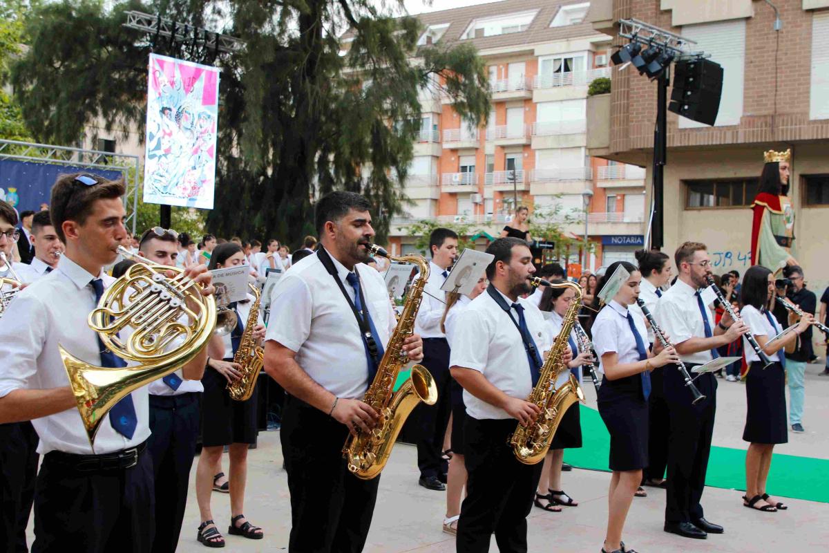 Roquetas comienza las Fiestas del 175º aniversario