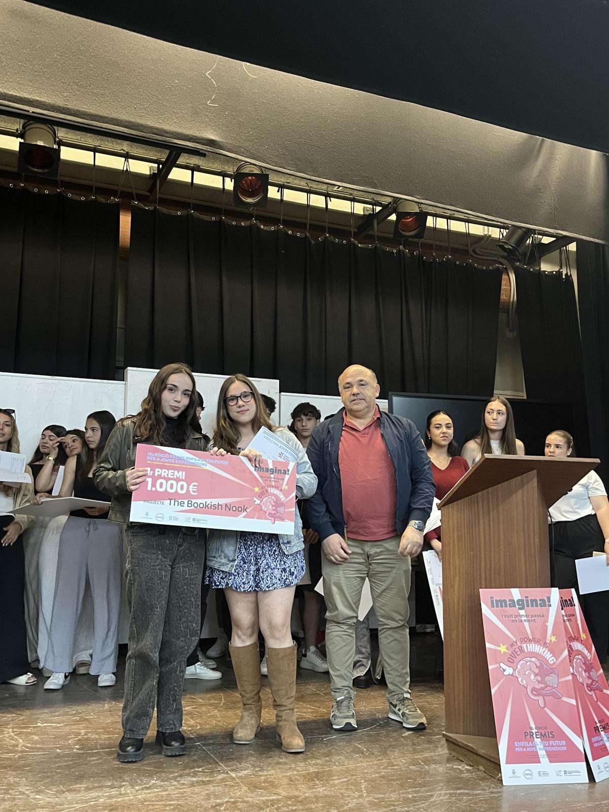 Yesenia Lutchi i Oihane Martín guanyen els XVIII Premis Enfila el teu futur de Vandellòs i l’Hospitalet de l’Infant