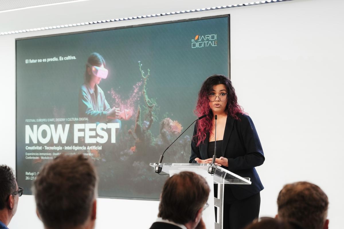20250611_Presentacio_NOW_FEST_daviana_muñoz