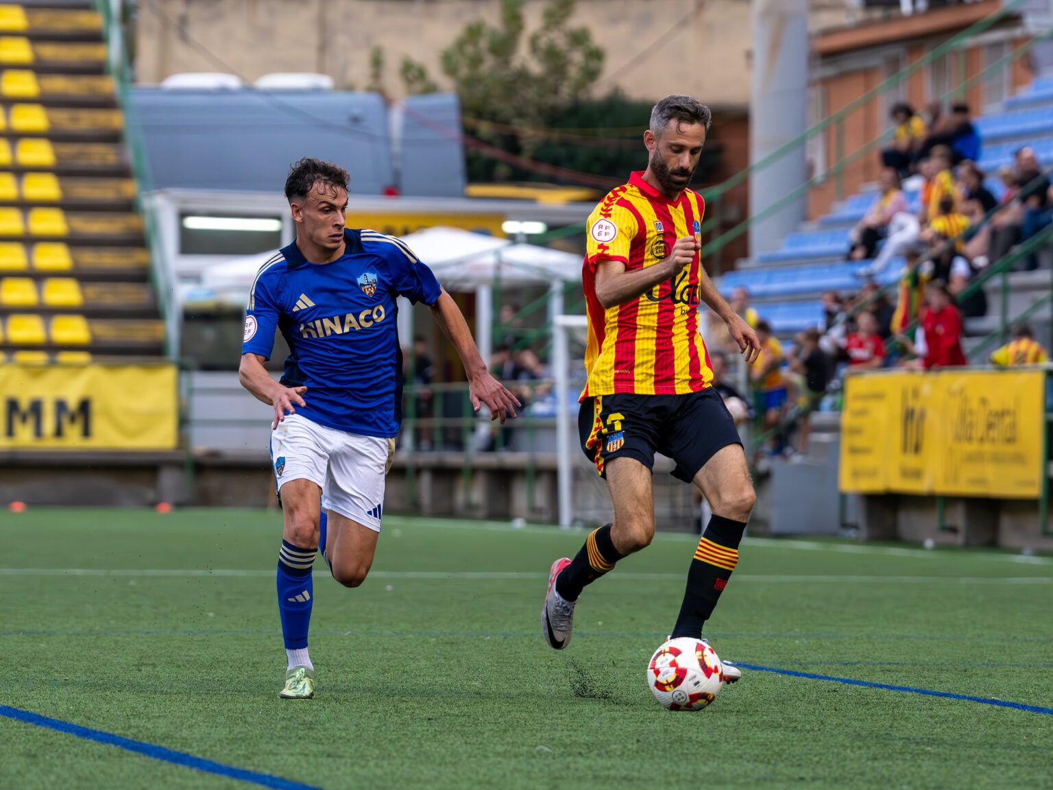 Imatge d'arxiu d'un partit de la temporada passada entre el Sant Andreu i el Lleida CF