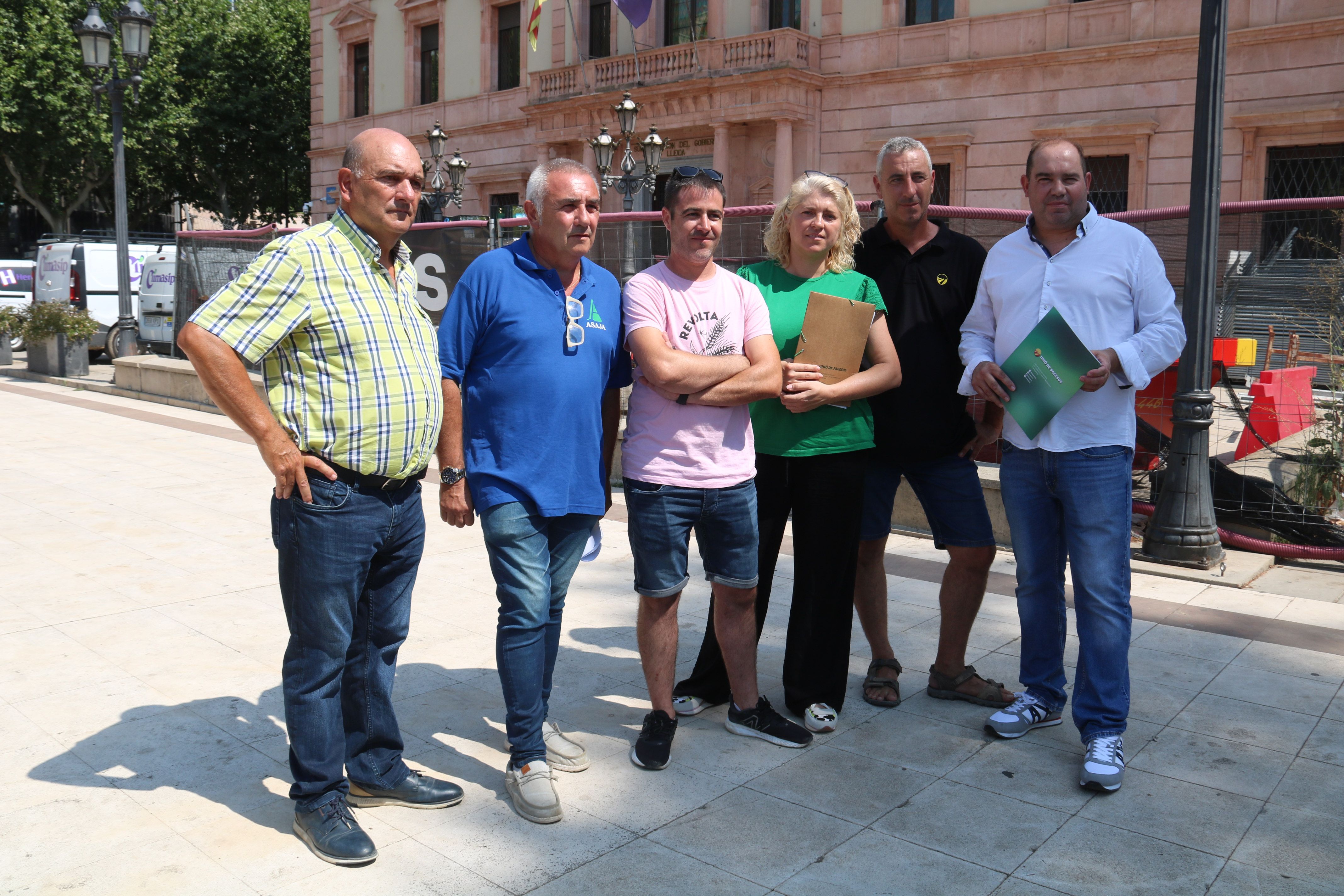 ACN / Representantes de entidades agrarias de JARC, ASAJA, UP y el Gremio de la Pagesia Catalana