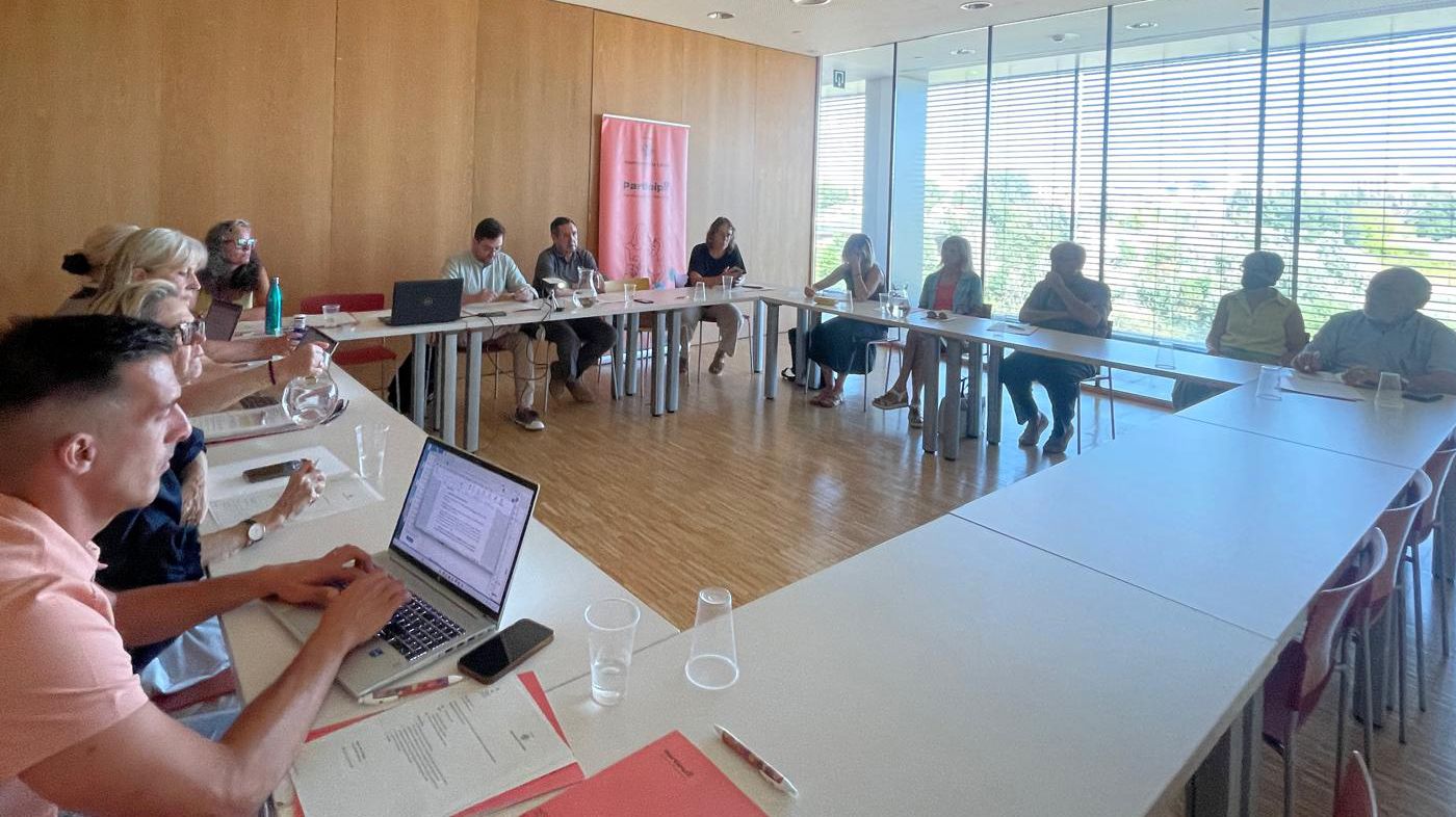 Se constituye la comisión para impulsar que Lleida se convierta en Capital Europea del Voluntariado.