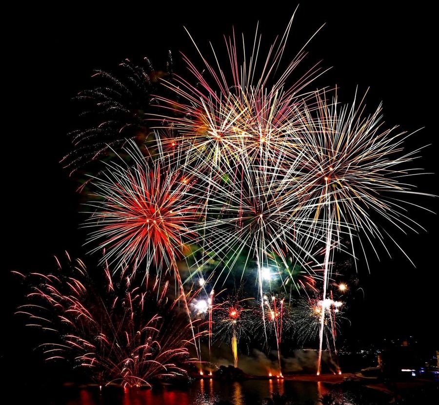 Espectáculo Pirotècnia Valenciana en el 53è Concurso Internacional de Fuegos Artificiales de la Costa Brava | FOTO: Joaquim Llorens