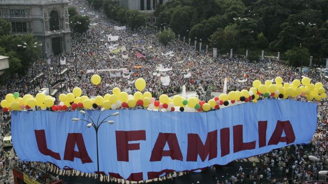 la familia si importa manifestacio (1) la familia si importa manifestacio (1)