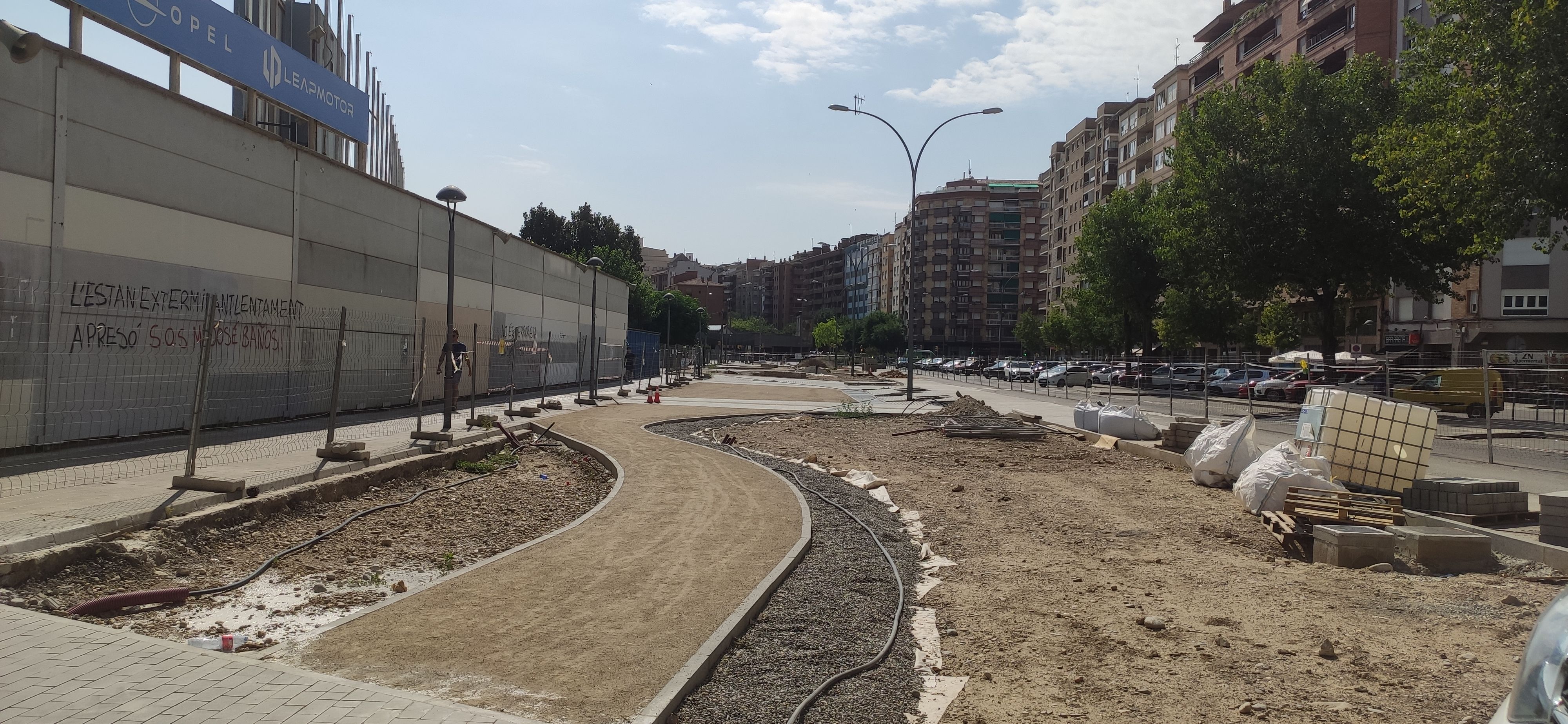 FOTO: D.H. / Estado actual de las obras en la avenida Doctor Fleming donde ya se puede ver el paseo