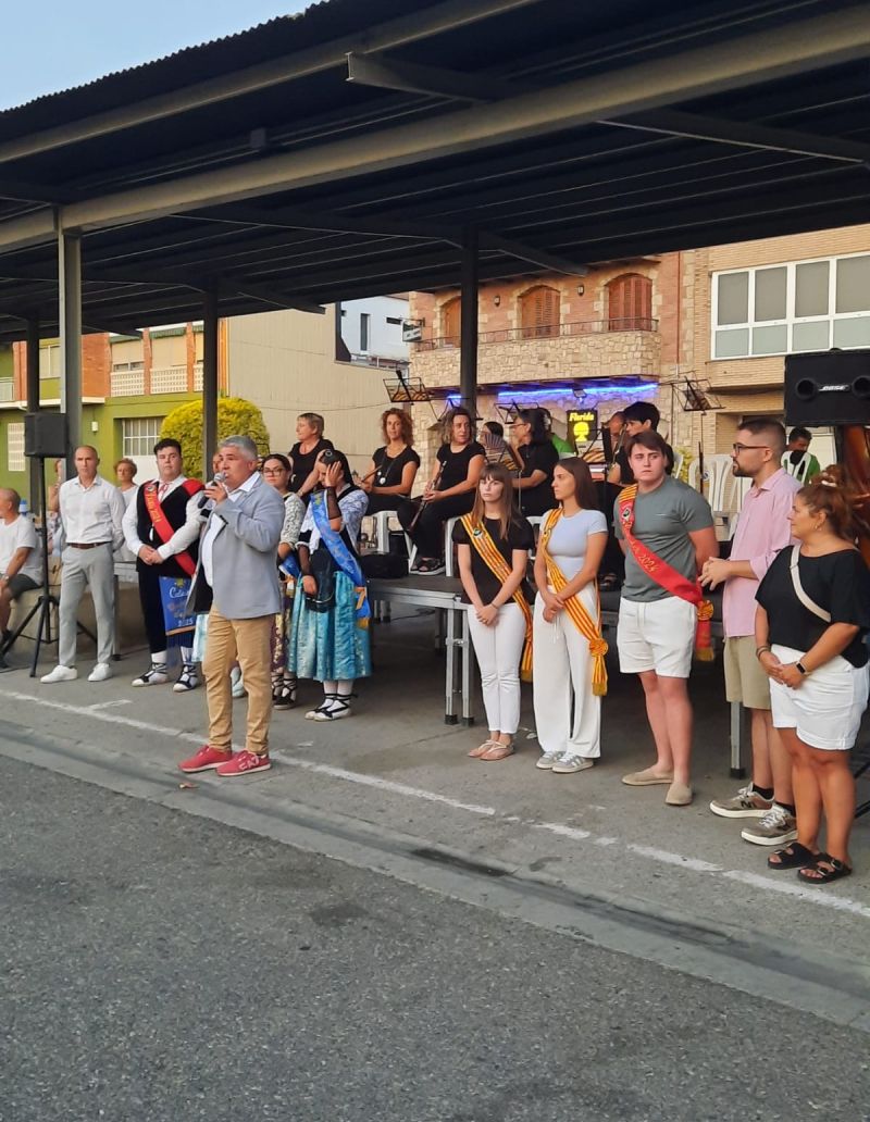 Sardanistes del Segrià viuen una nit especial a Alcarràs amb la Cobla 11 de setembre 1 Sardanistes del Segrià viuen una nit especial a Alcarràs amb la Cobla 11 de setembre 1