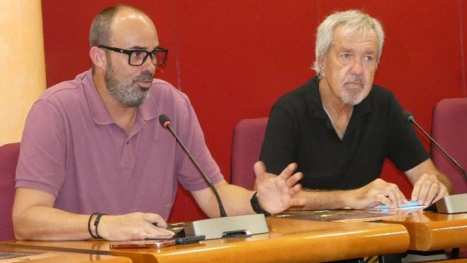 Arturo Gaya i Ivan Garcia presentant el Tradicionàrius 2025 de Roquetes